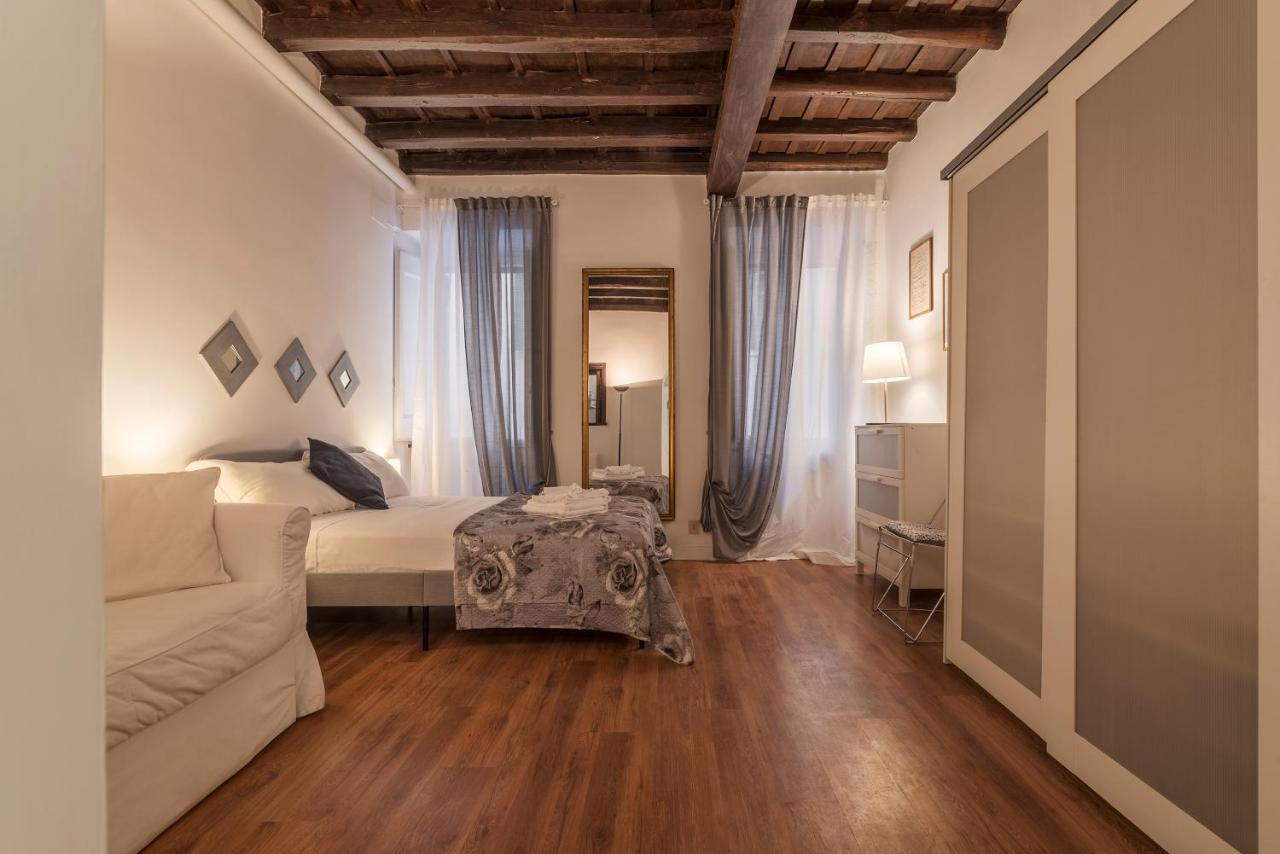 Fori Imperiali Elegant Apartment Rome Exterior photo
