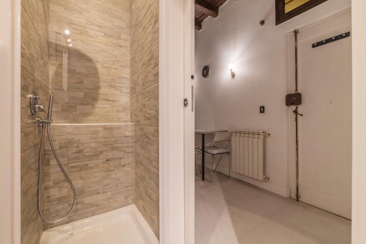 Fori Imperiali Elegant Apartment Rome Exterior photo